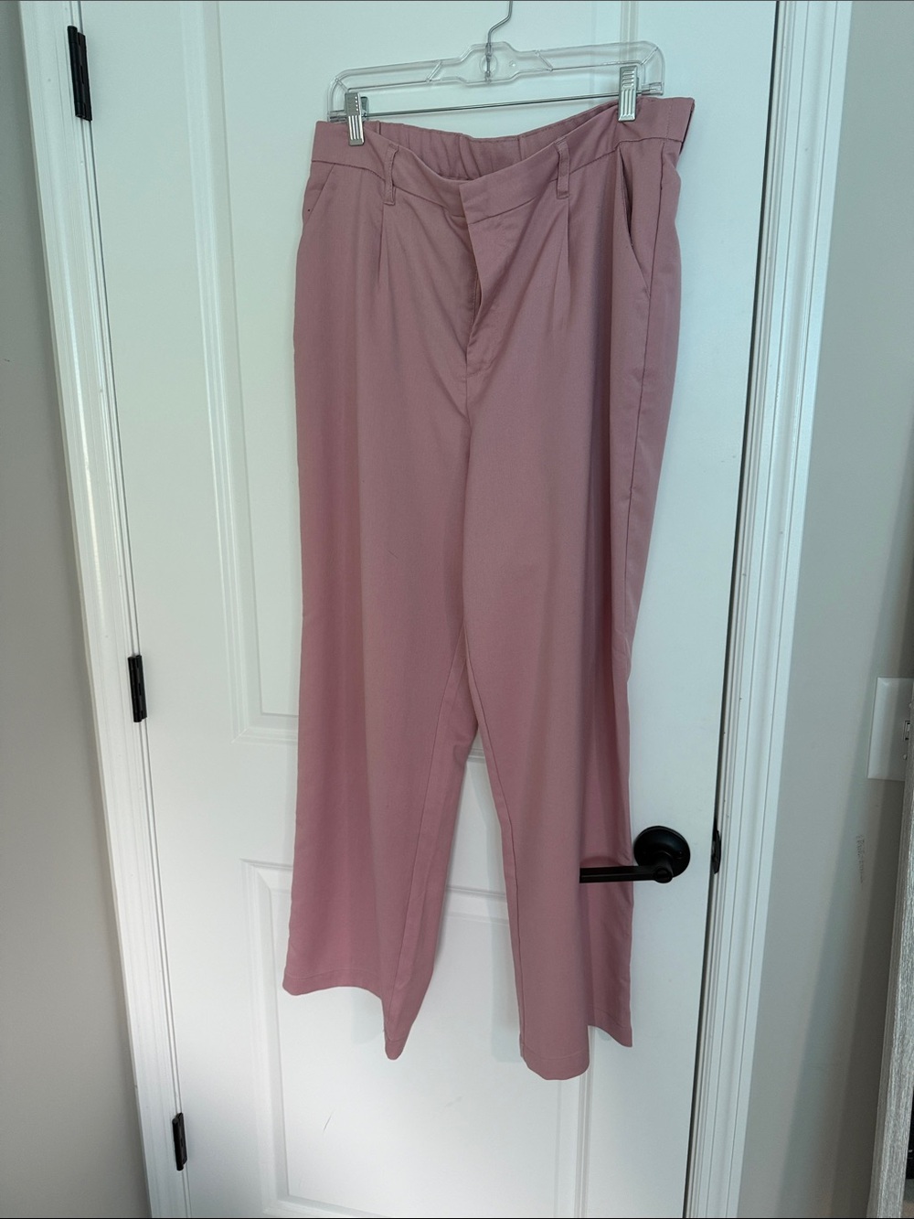 Classic Straight-Leg Women’s Trouser in Dusty Rose